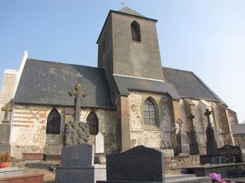 Enquin-sur-Baillons église 1.jpg