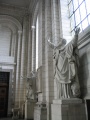 Arras cathédrale statue.jpg