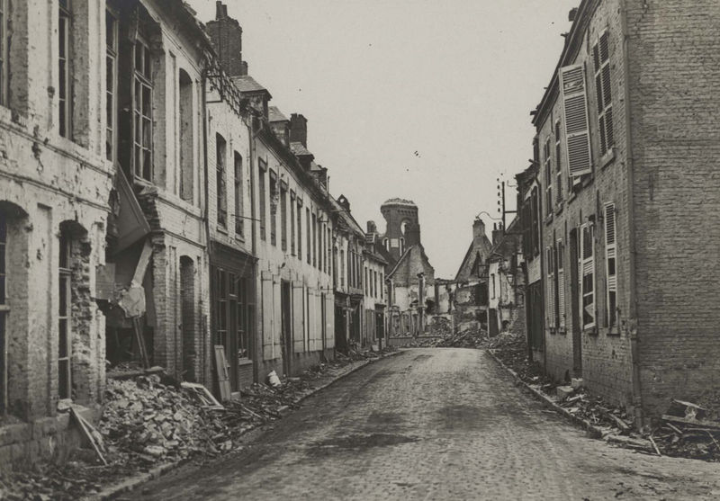 Fichier:Saint-Venant rue 1918 2.jpg
