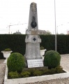 Angres - Monument aux morts (1).JPG