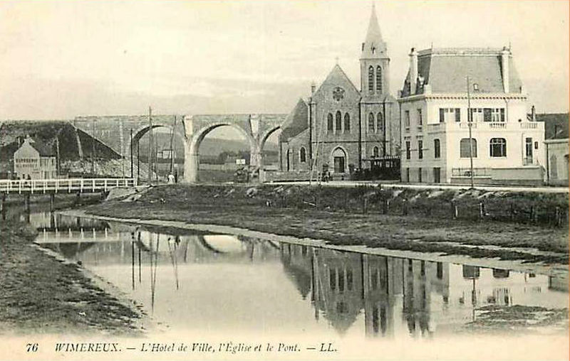 Fichier:Wimereux mairie église et pont.jpg