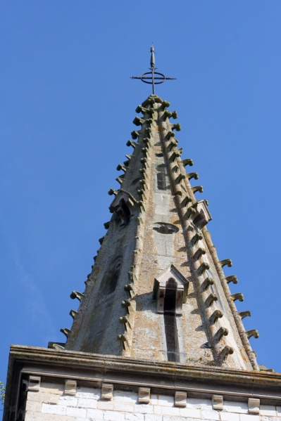Fichier:Airon-Saint-Vaast clocher.jpg