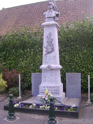 Fichier:Witternesse monument aux morts.jpg