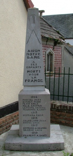 Airon-Notre-Dame - Monument aux morts (1).JPG