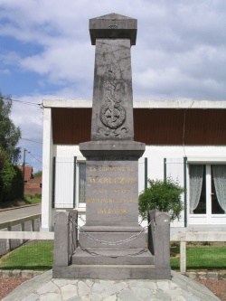 Warluzel monument aux morts.jpg