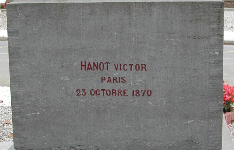 Fichier:Villers-Sir-Simon monument aux morts détail2.jpg